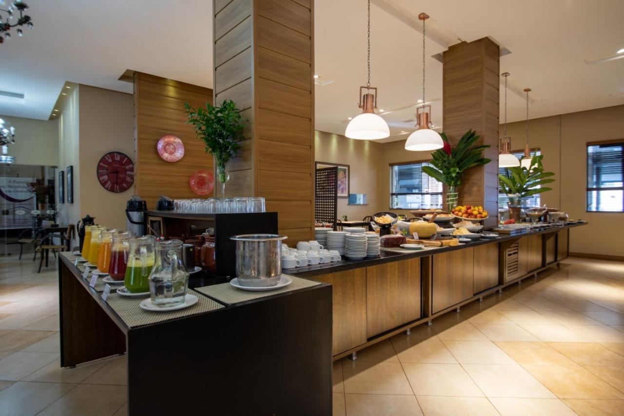 Hotel Bahamas دورادوس المظهر الخارجي الصورة
