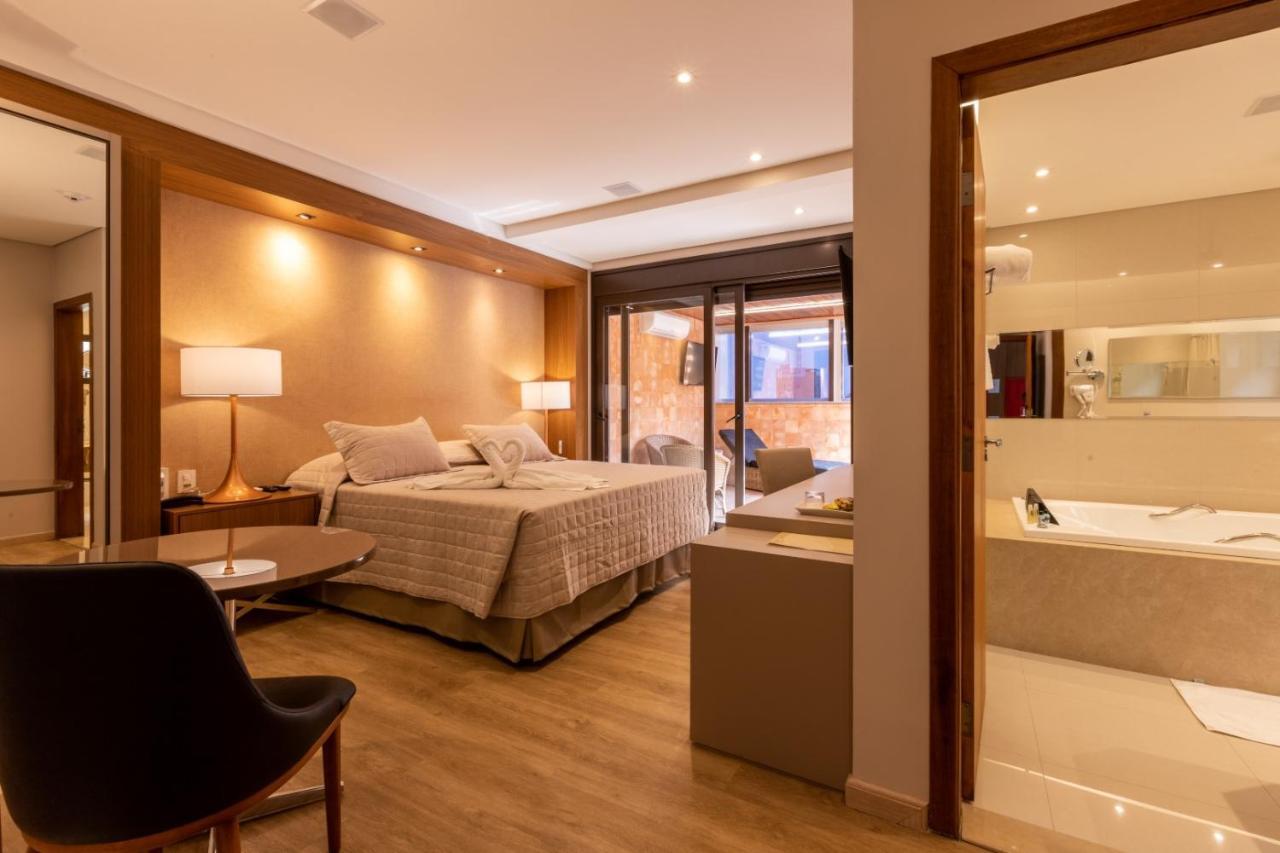 Hotel Bahamas دورادوس المظهر الخارجي الصورة