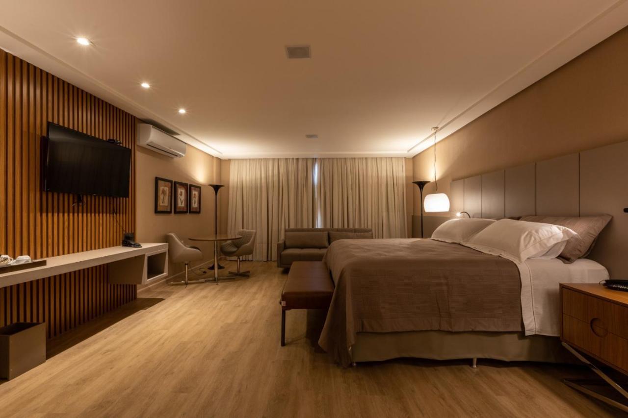 Hotel Bahamas دورادوس المظهر الخارجي الصورة